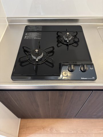 ウィンメゾン海神0203号室 お料理しやすい二口コンロ付きです！