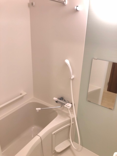 ミランダアイリス101号室 お風呂