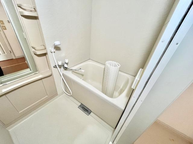 ラルクアンシェル101号室 バス