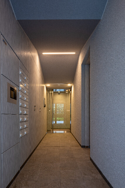 SARA東日本橋6階 エントランス