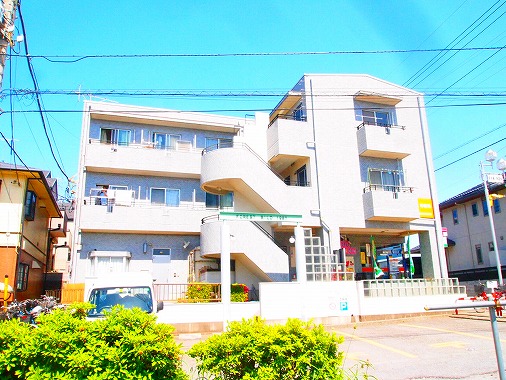 フォーレスト 外観