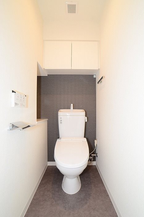 ステージファースト両国Ⅱアジールコート トイレ