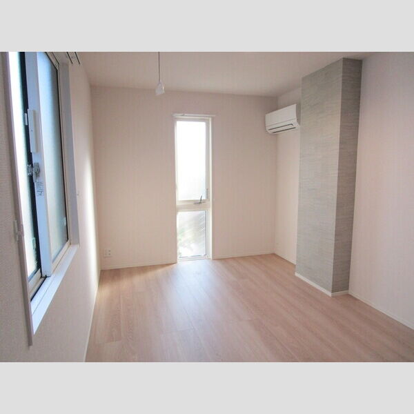 ラ・ペッシュ107号室 洋室