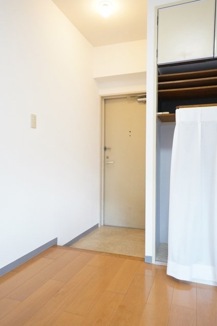 ライオンズマンション文京根津 玄関