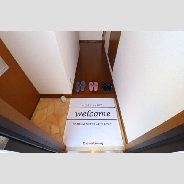 コモド八ヶ崎　A・BB203号室 玄関