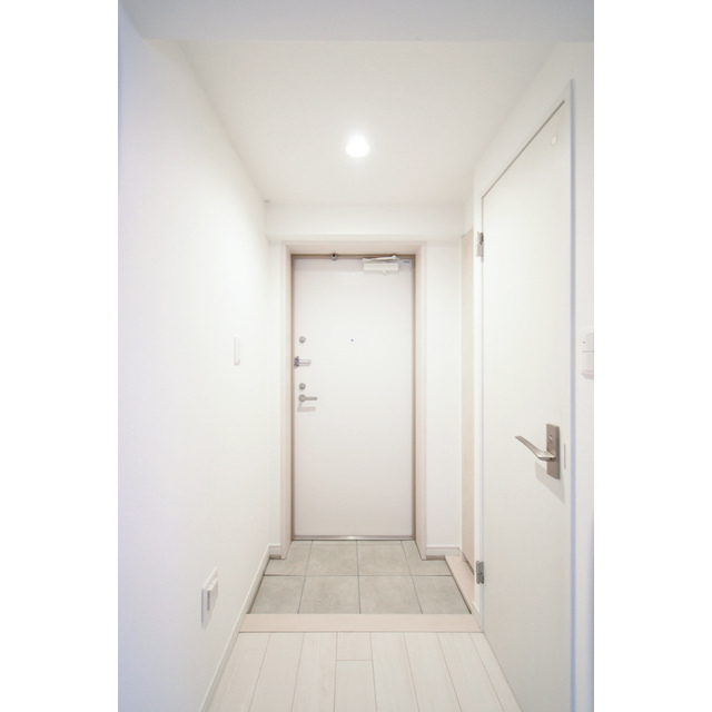 GRAN PASEO方南町0102号室 玄関