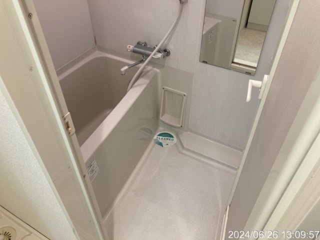 Ｌ－Ｆｌａｔ三田2階 お風呂