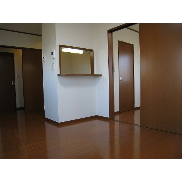 アドシール Center VillageⅣ 洋室