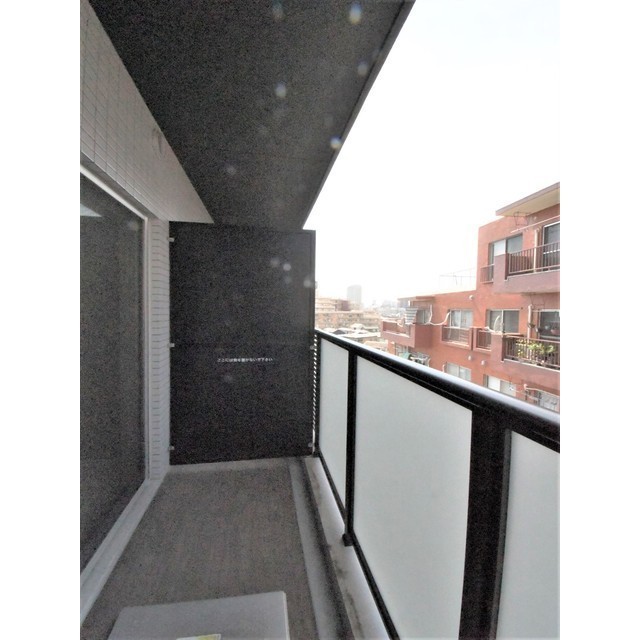 ＡＲＫＭＡＲＫ志茂Ｓｔａ． 内観