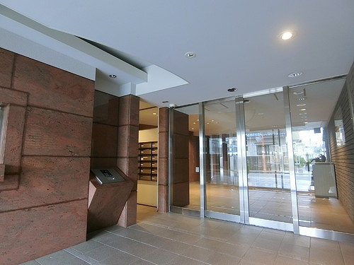 ライオンズガーデン府中本町 エントランス　※前回募集時撮影2019年12月22日