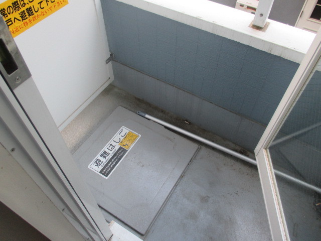 パインコート0203号室 バルコニー