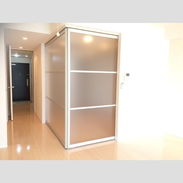 モンテバレ等々力503号室 洋室間仕切