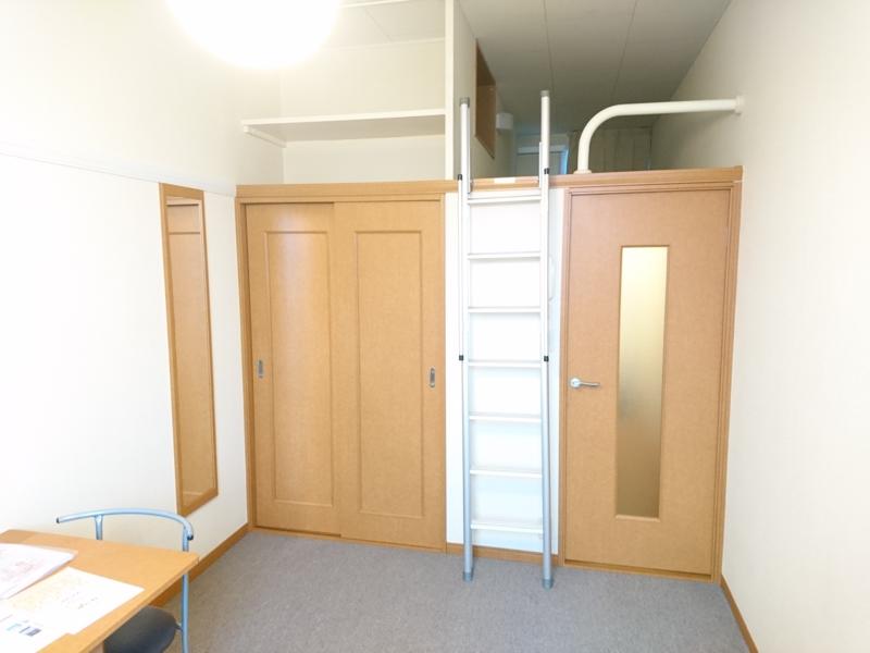 レオパレスエトワール栄町Ⅱ 備品は部屋毎に異なります。