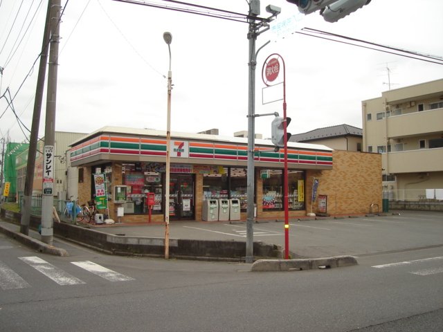 ルミナスハイム３４６ セブンイレブン志木市上宗岡店まで426ｍ