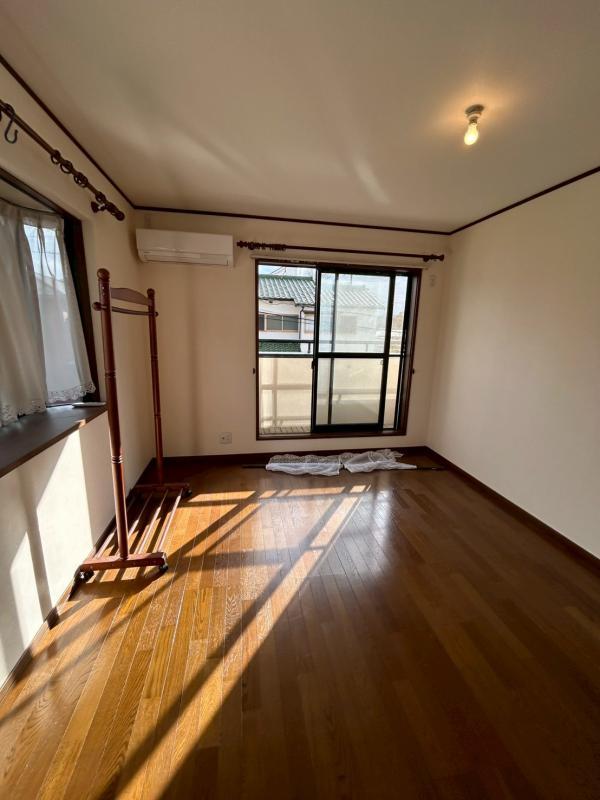 船橋市芝山1丁目戸建 トイレ