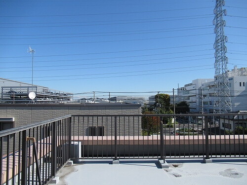 ライオンズマンション藤沢湘南台壱番館 ルーフバルコニー