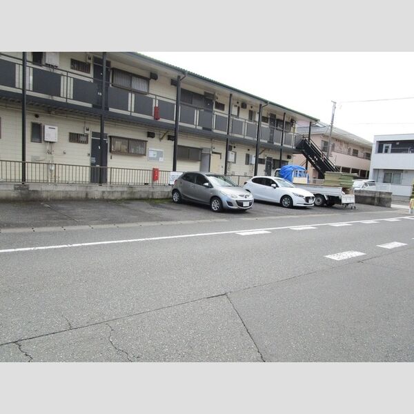 第五早川ハウス 駐車場(要空き確認)