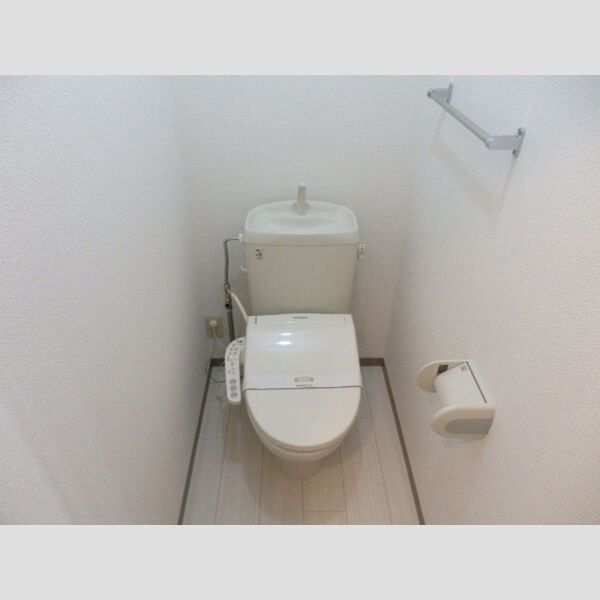 マミ・セントラルハイツ　DEE102号室 温水洗浄暖房便座