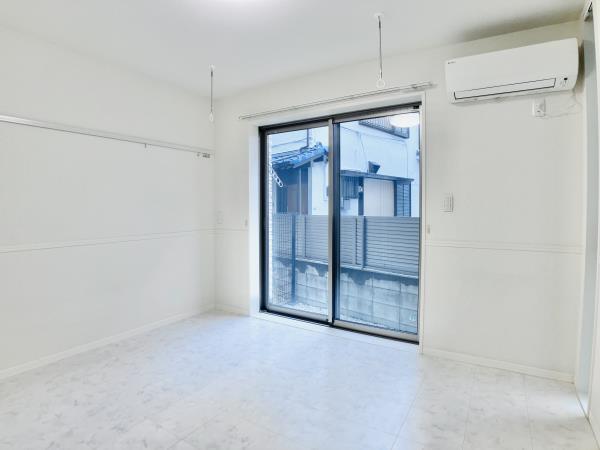 フォルス２１ リビング