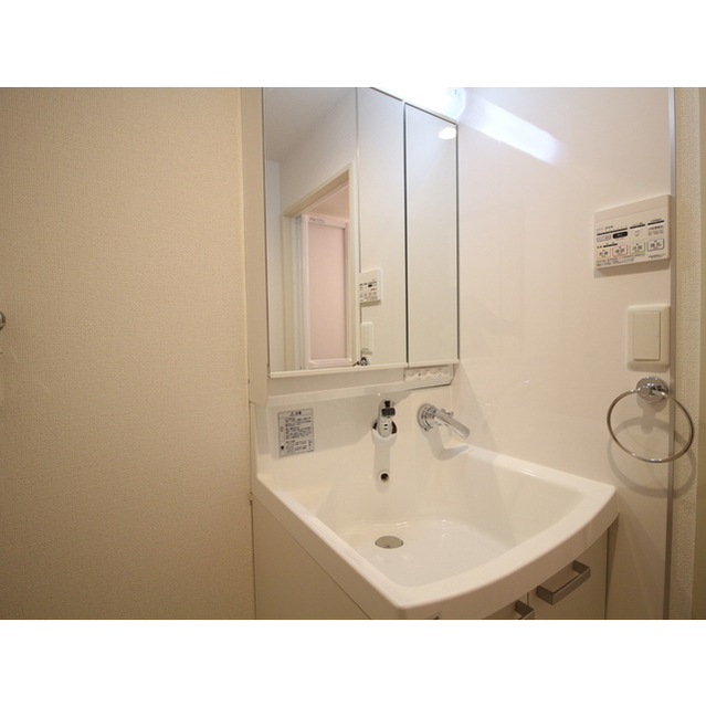 アムール千歳台Ⅰ203号室 内観