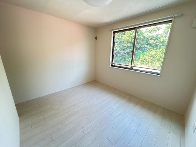 リッシュ203号室 室内