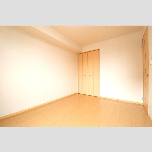 spring-court201号室 洋室6帖