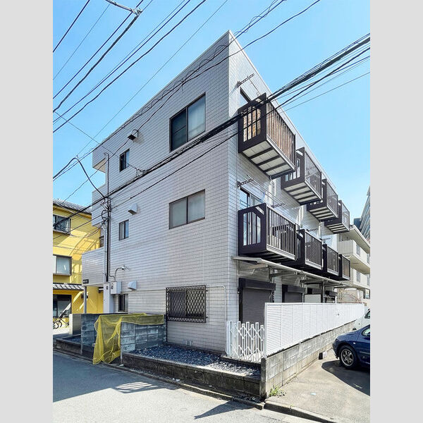 越山マンションの外観画像