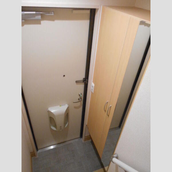 オネット光が丘　B 玄関