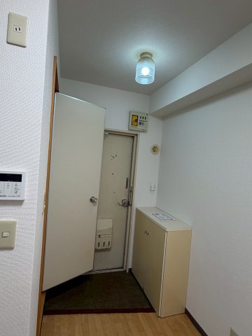 ハセベ椿森コーポ106号室 玄関