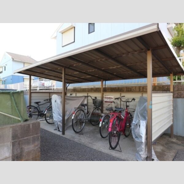 パールハイツ米村26101号室 駐輪場