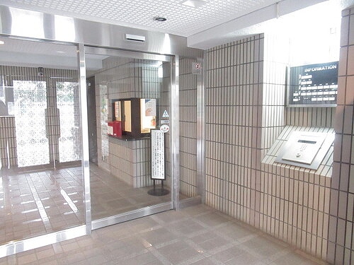 ライオンズマンション前田東公園3階 ロビー　前回募集時／2020年12月の写真