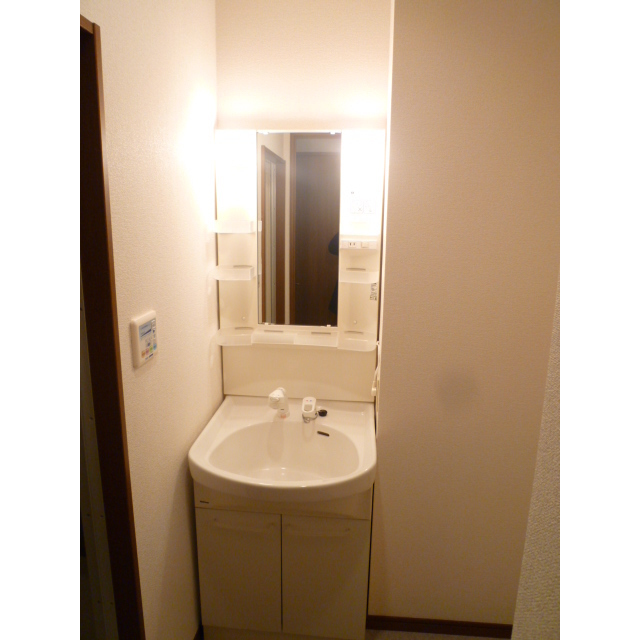 アンプルール フェール COCO 内観