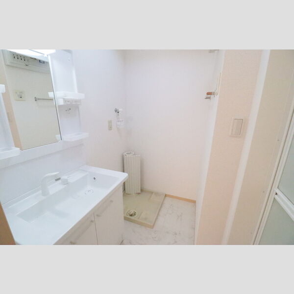 イーストハウスⅡ二ツ宮 洗髪洗面化粧台