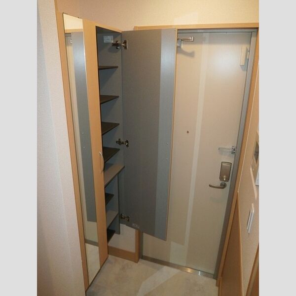 アリオコート シューズBOX