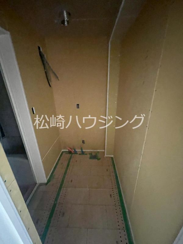 AW中野松が丘1階 洗面