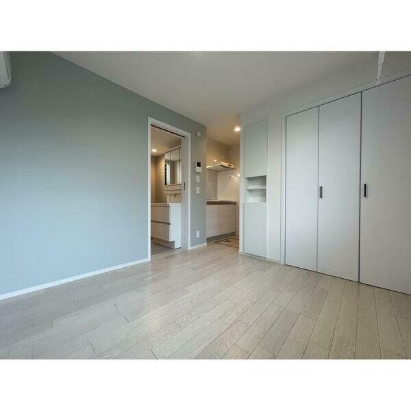 EMILE　KINSHICHO リビング