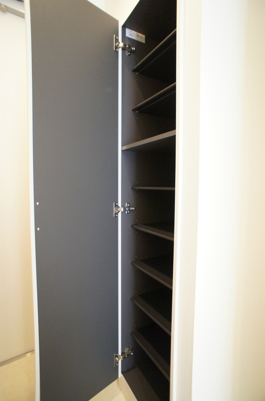 リブリ・LUCIA湘南2階 収納