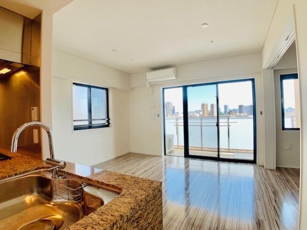 イニシアイオ西麻布11階 リビング