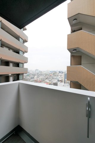 アークマーク大森町アジールコート12階 内観