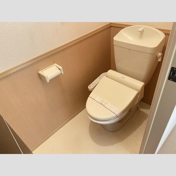 アトリア　Ⅰ101号室 温水洗浄便座