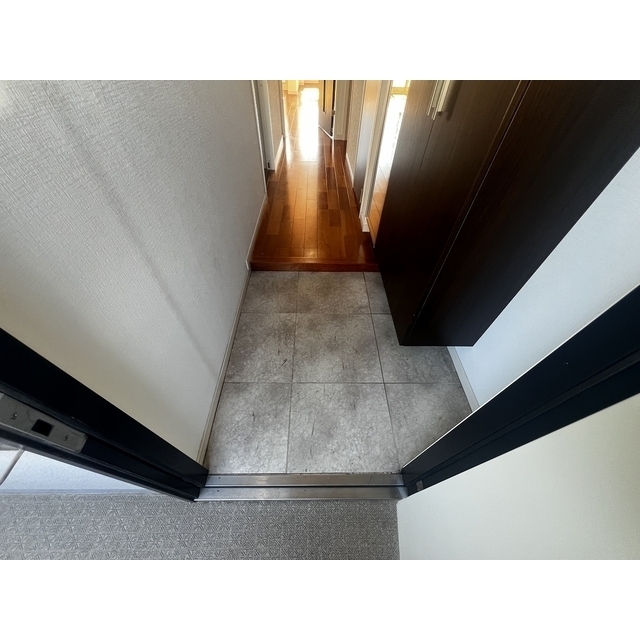 牡丹町住宅511号室 シューズBOXあり