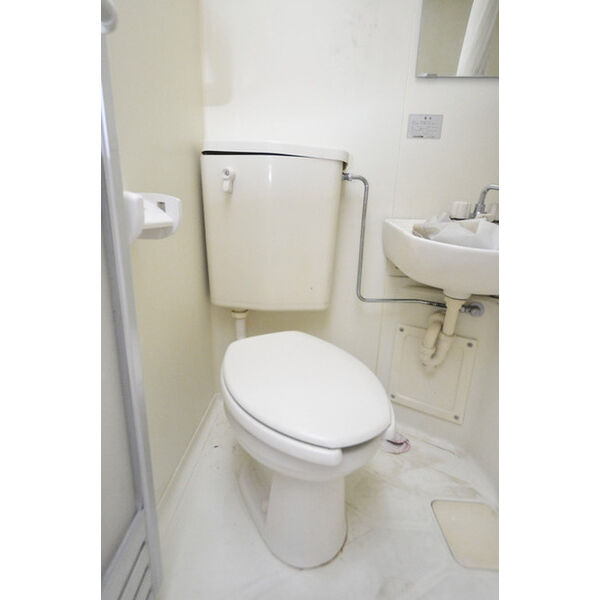 ヒルズガーデン東雪谷0204号室 トイレ