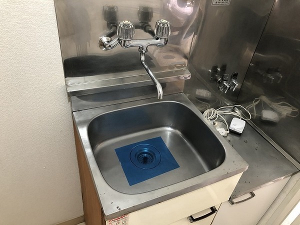 ロジューマン築地102号室 キッチン