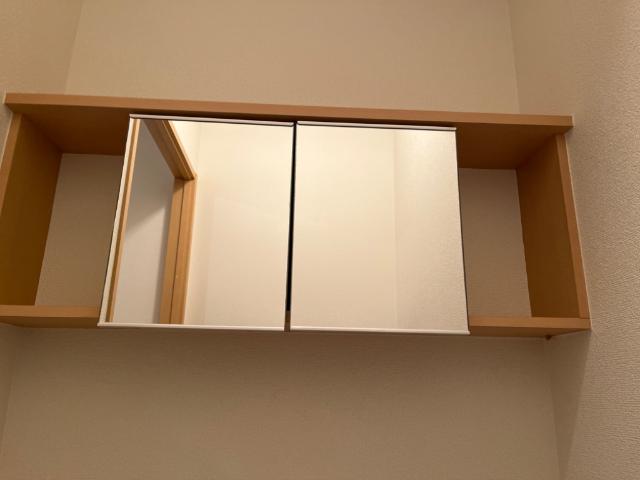 アメニティ　ヒルズ トイレ収納