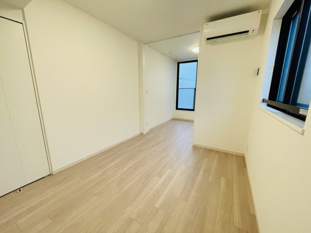 SYFORME NEXT IKEBUKURO WEST301号室 リビング