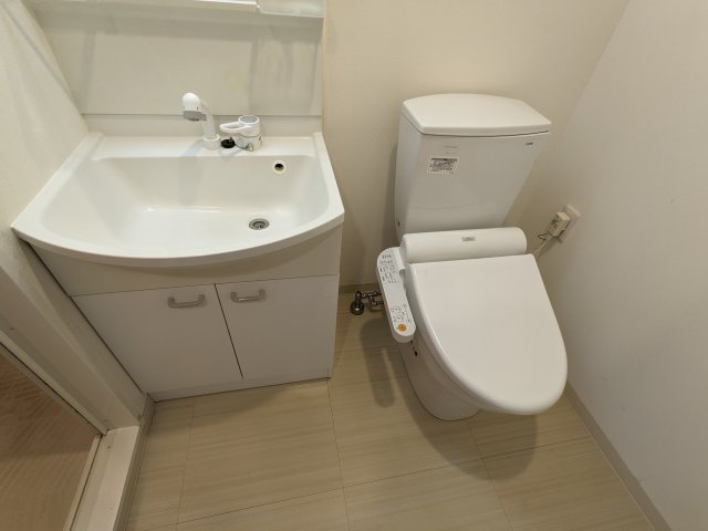 ルポール北加瀬315号室 トイレ