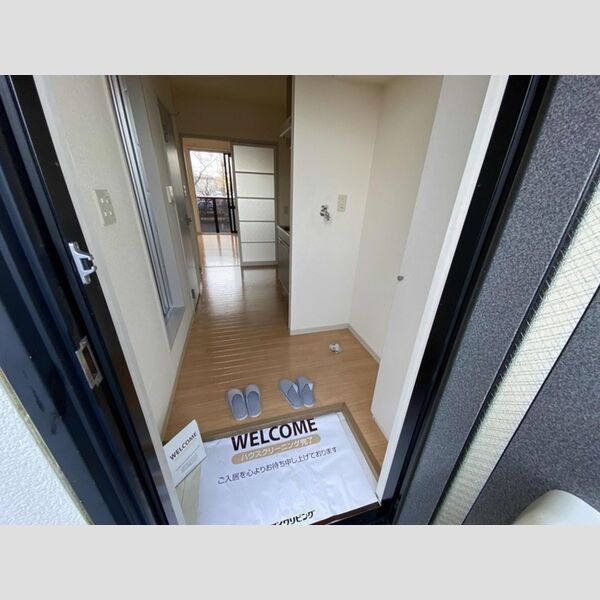 プレミールA 玄関