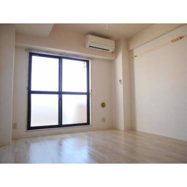 リリーパレスナルシマⅢ リビング