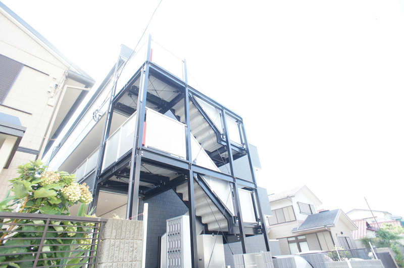 リブリ・ピアッツァ横浜2階 外観