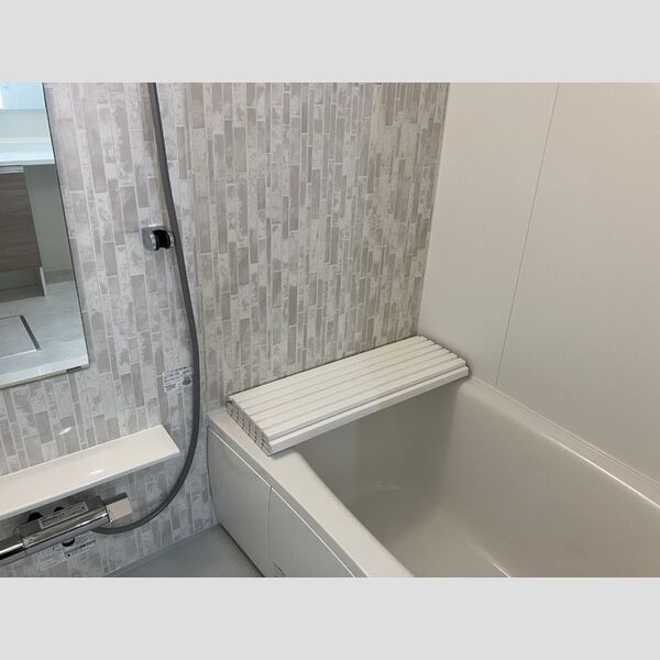 シャルム十間坂202号室 お風呂